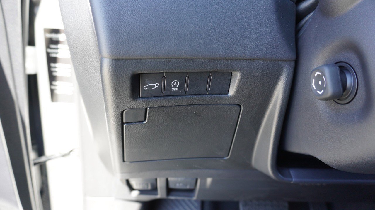 Used 2023 Lexus LX 600 4WD w/ Appearance Package image 22