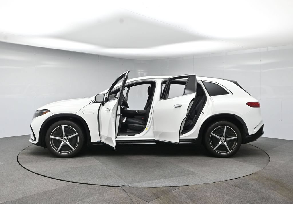 Used 2023 Mercedes-Benz EQS 580 4MATIC SUV image 79