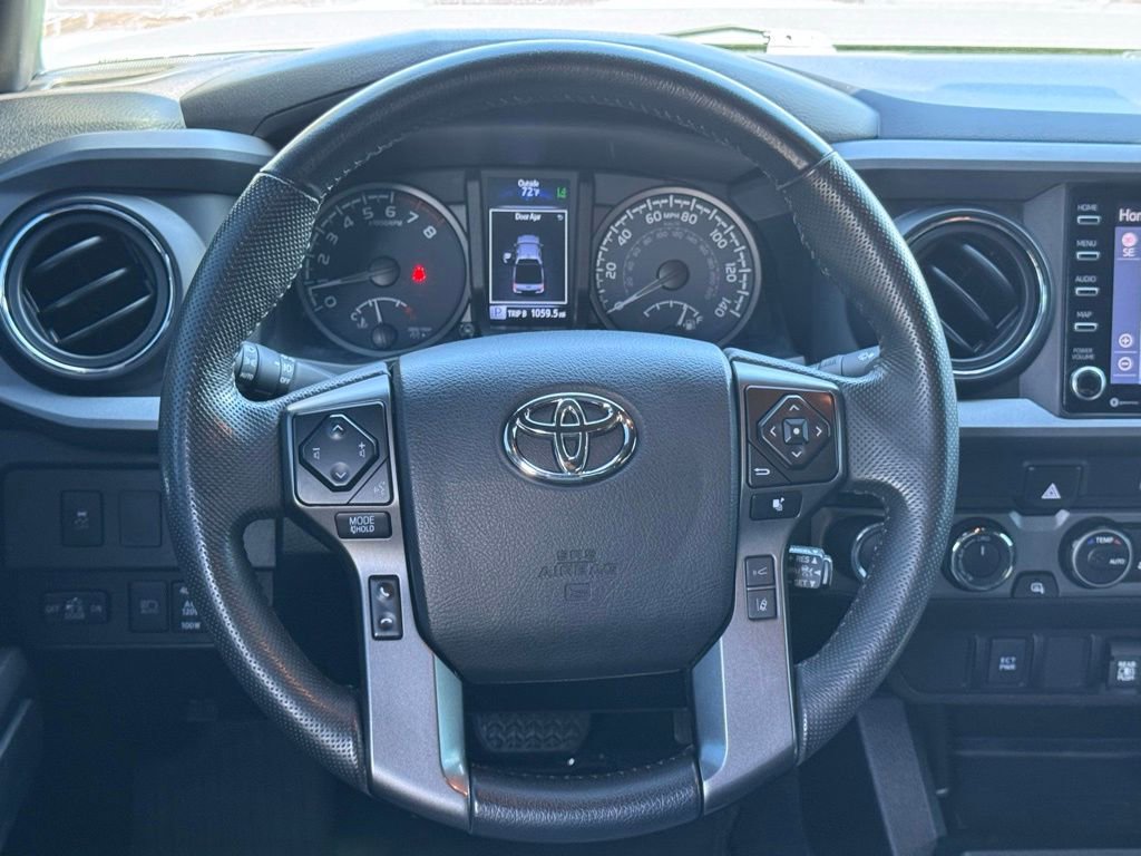 Used 2022 Toyota Tacoma TRD Off-Road AWD/4WD image 23