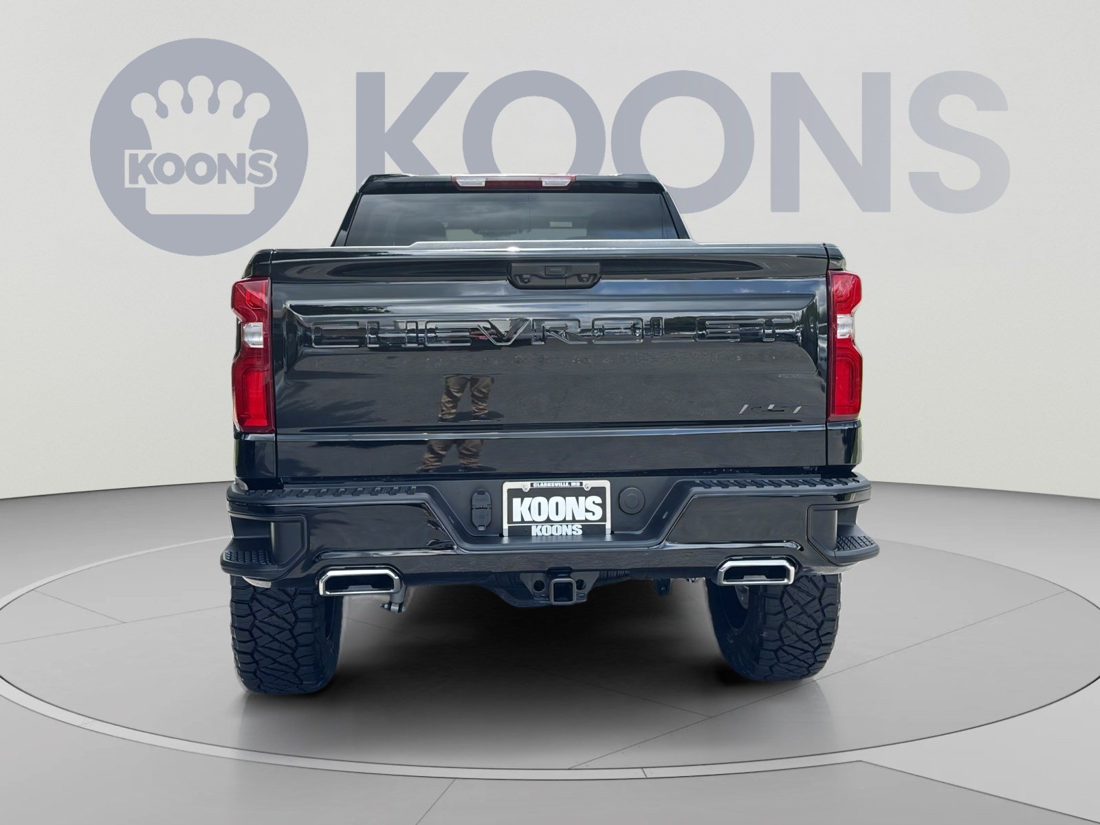 Used 2026 Chevrolet Silverado 1500 RST AWD/4WD image 5