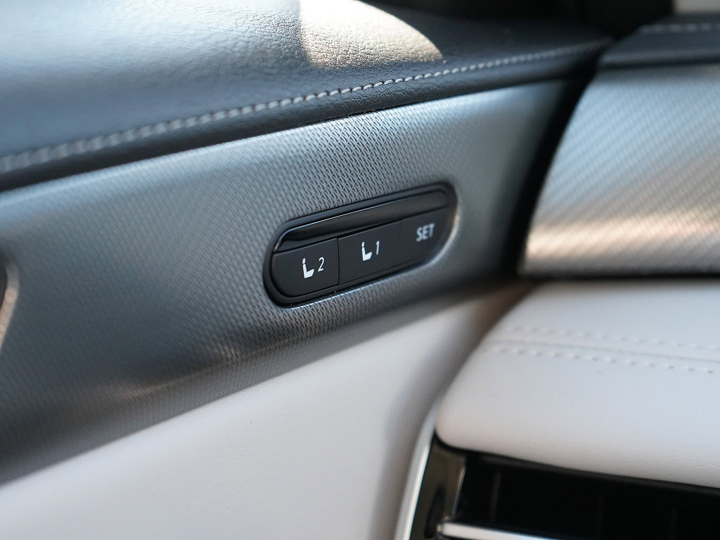 New 2026 INFINITI QX60 Luxe w/ Cargo Package image 30