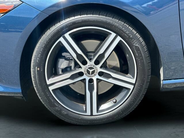 Certified 2022 Mercedes-Benz CLA 250 image 32
