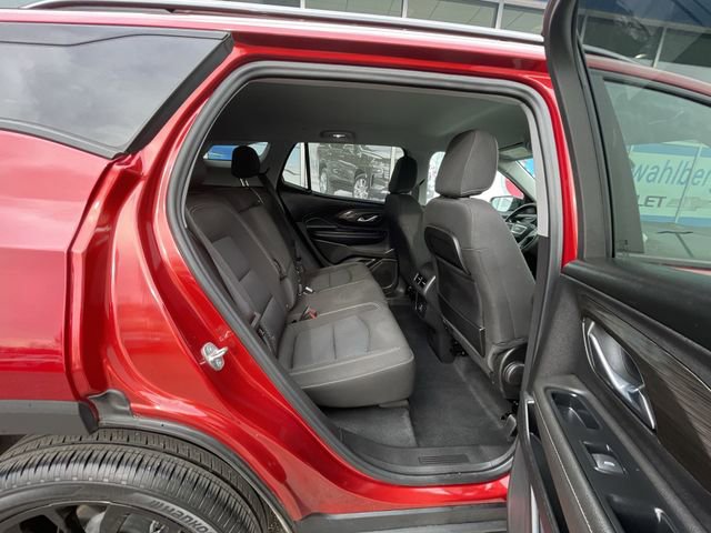 Certified 2023 GMC Terrain SLE w/ Driver Convenience Package FWD image 26