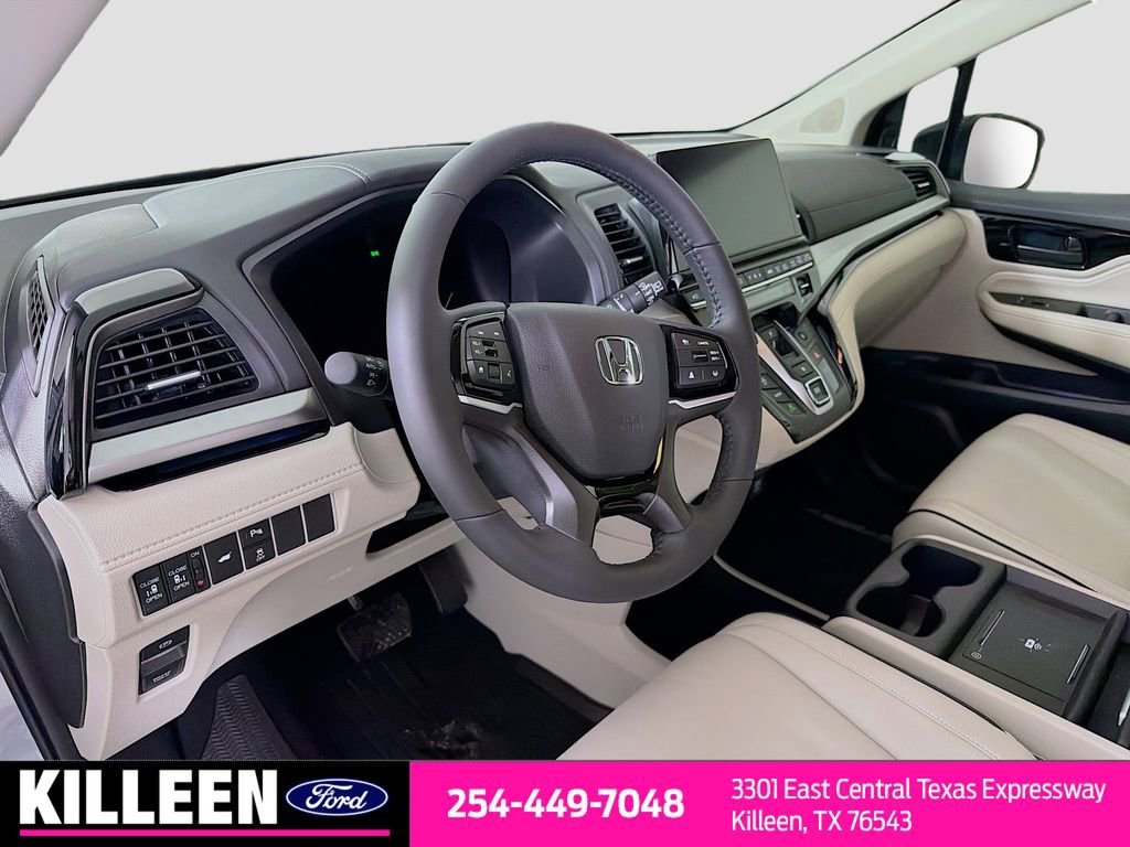 Used 2026 Honda Odyssey Touring image 10