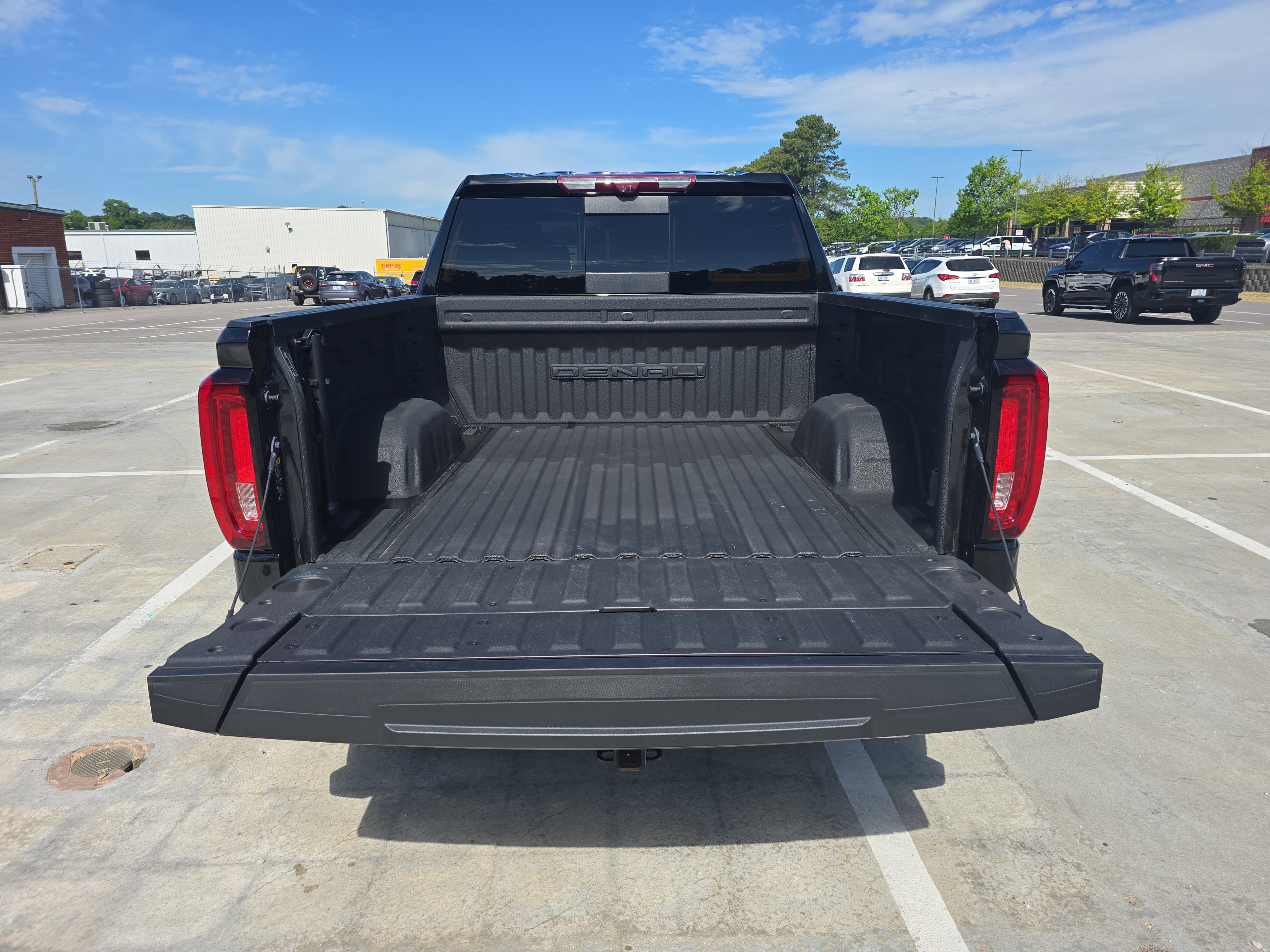 Used 2024 GMC Sierra 1500 Denali Ultimate AWD/4WD image 12