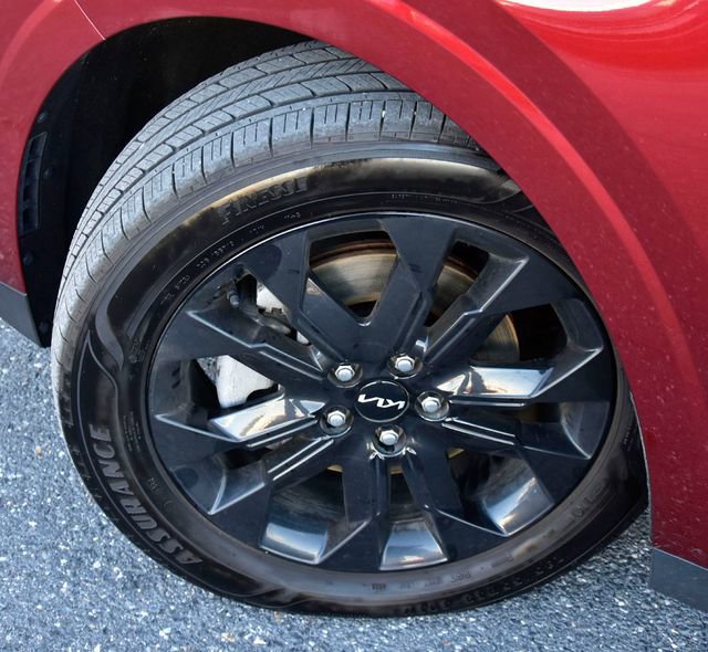 Certified 2024 Kia Carnival SX Prestige image 39