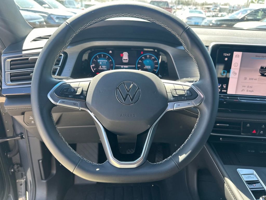 Used 2025 Volkswagen Atlas Cross Sport SE image 20