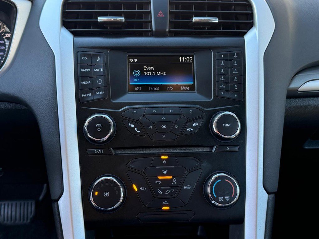 Used 2014 Ford Fusion S image 33