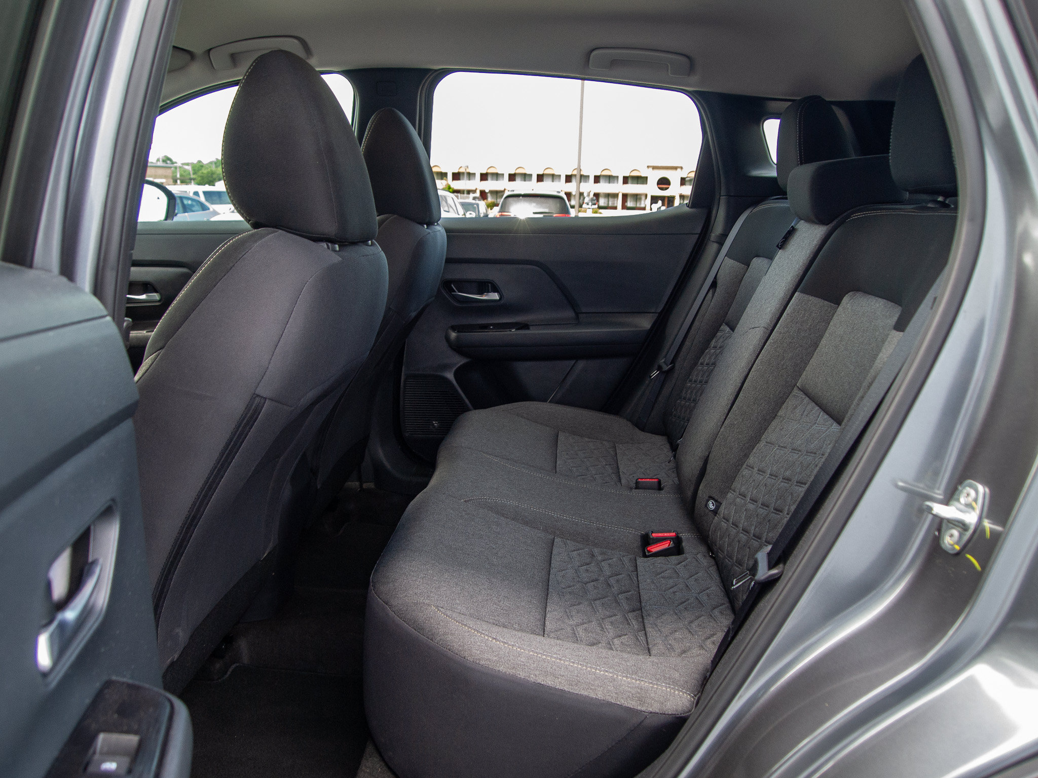Used 2026 Nissan Kicks SV FWD image 25