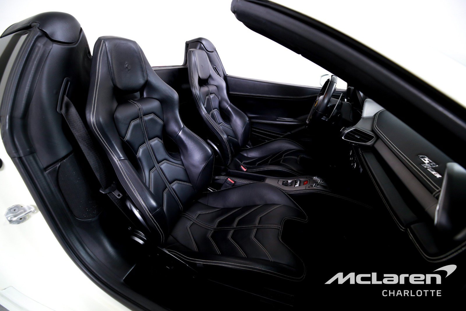 Used 2014 Ferrari 458 Spider RWD image 20