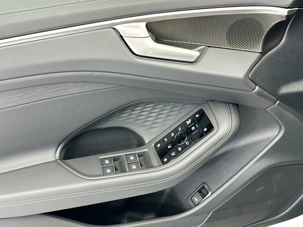 Used 2026 Audi A6 Premium Plus AWD/4WD image 22