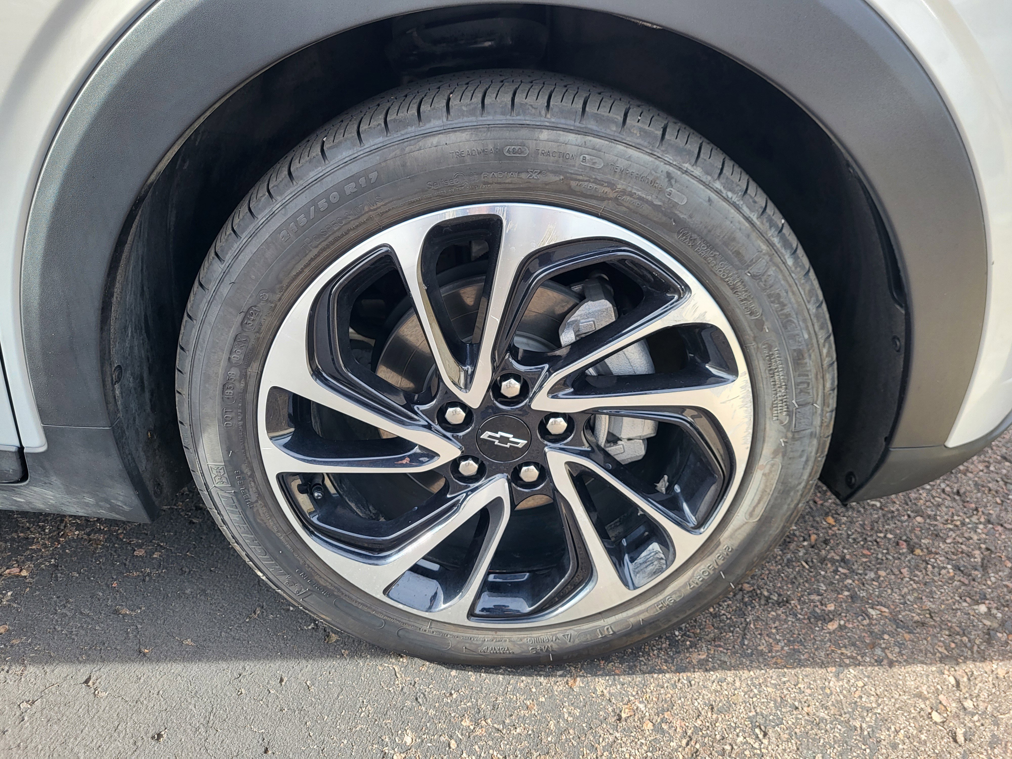 Certified 2023 Chevrolet Bolt EUV Premier image 21