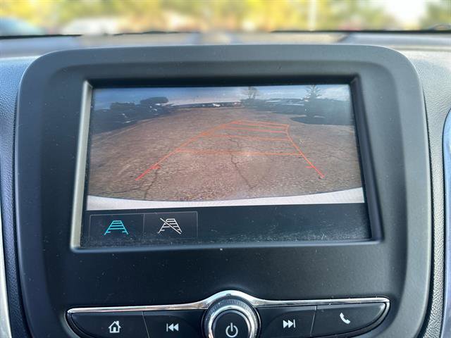 Certified 2018 Chevrolet Equinox LS image 21