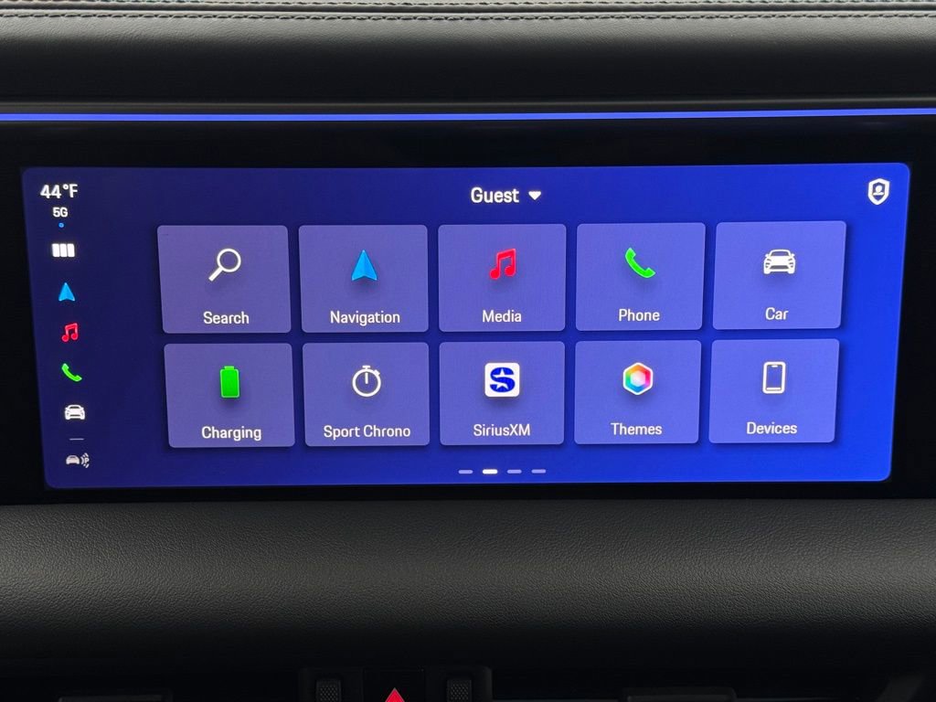 Used 2024 Porsche Macan 4 Electric image 31