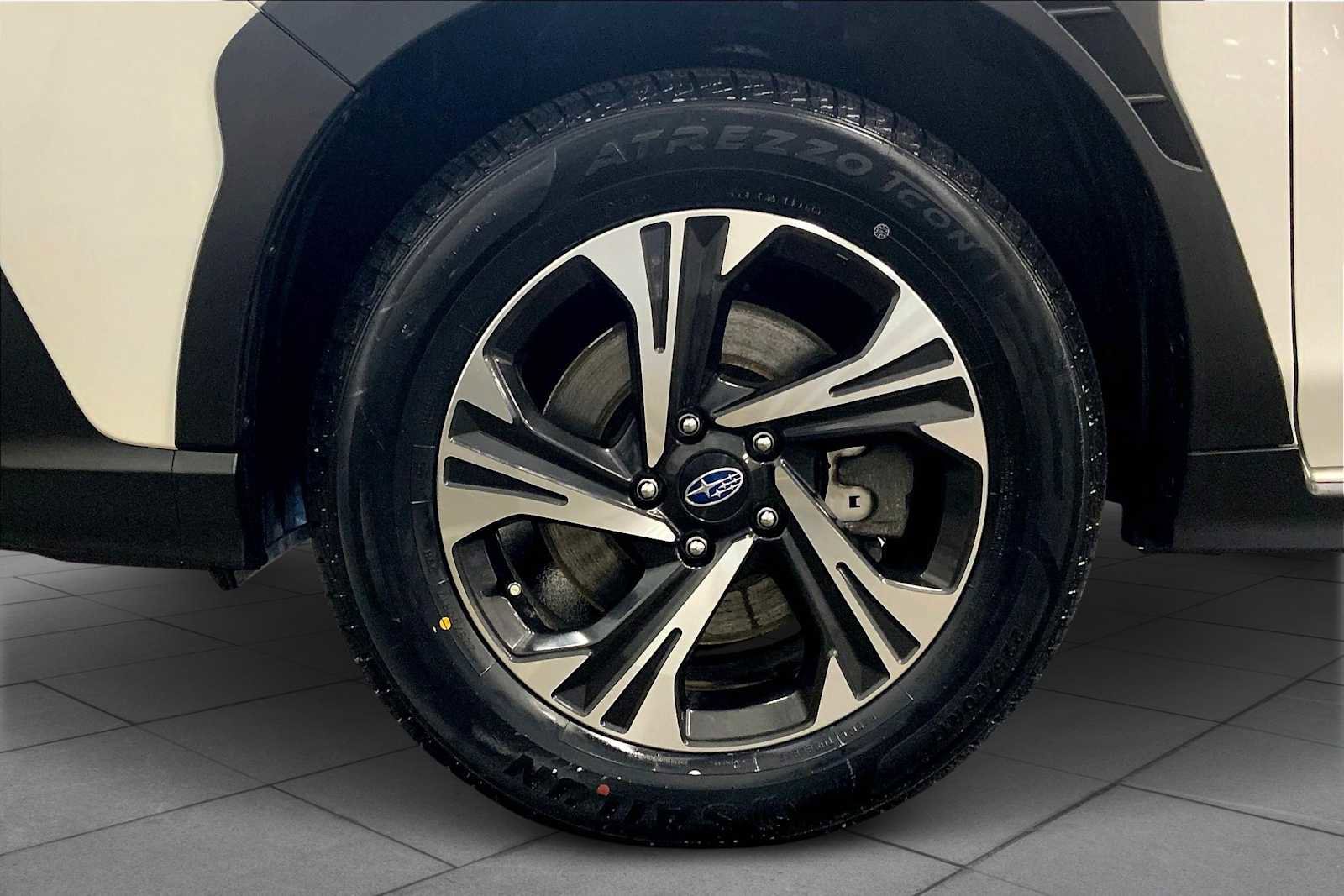 Certified 2024 Subaru Crosstrek 2.0i Premium AWD/4WD image 10