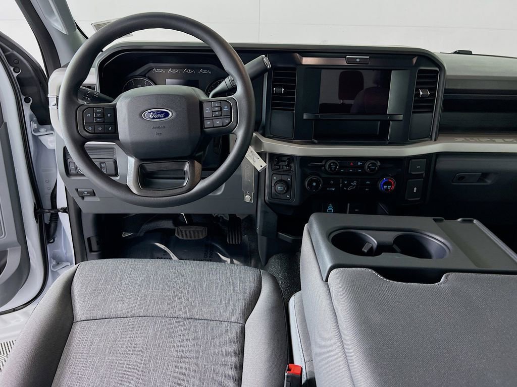 New 2026 Ford F450 XL w/ XL Chrome Package image 23