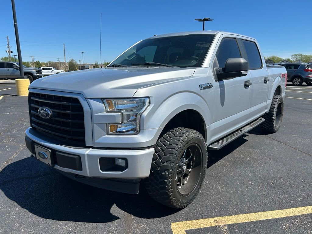 Used 2017 Ford F150 XL w/ Equipment Group 101A Mid image 7