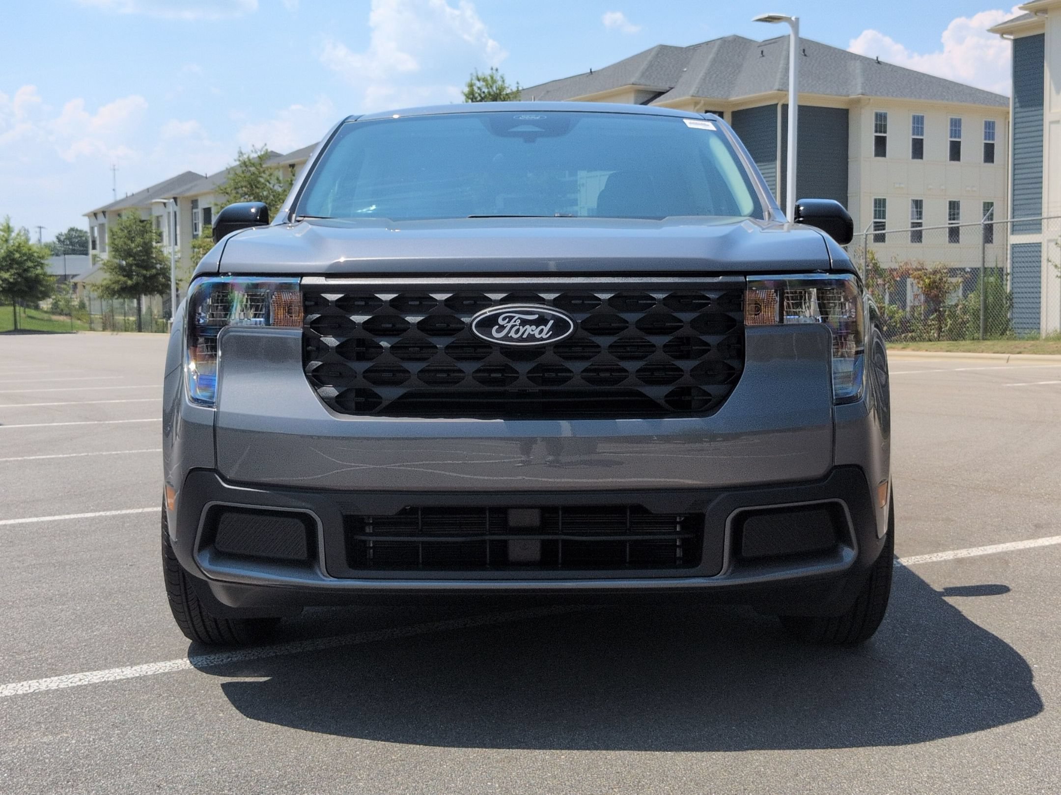 New 2026 Ford Maverick XLT w/ XLT Luxury Package FWD image 9