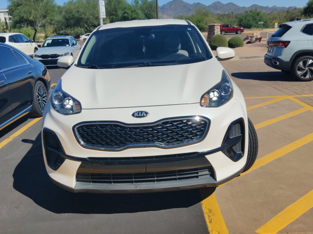 Used 2021 Kia Sportage LX FWD image 2