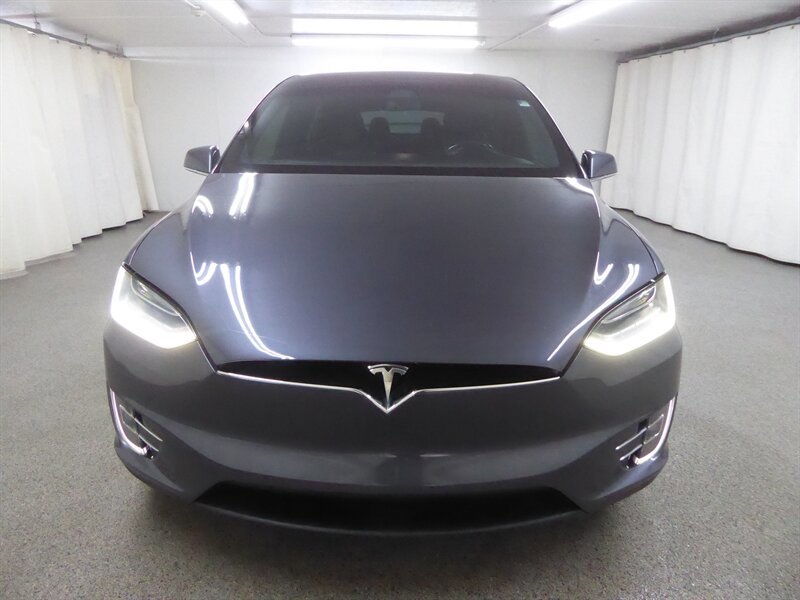 Used 2016 Tesla Model X 75D AWD/4WD image 2