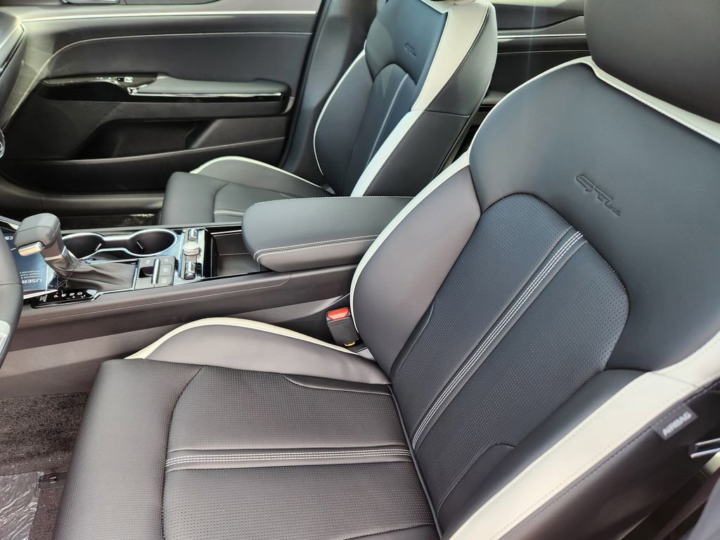 New 2026 Kia K5 GT-Line image 8