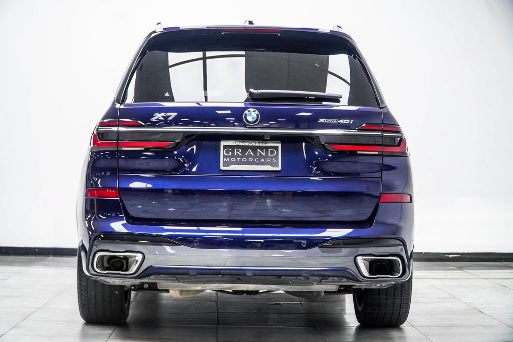 Used 2023 BMW X7 xDrive40i w/ M Sport Package AWD/4WD image 13
