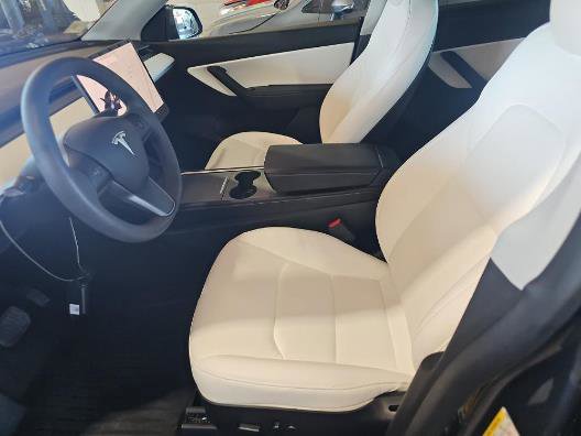 Used 2021 Tesla Model Y Long Range AWD/4WD image 5