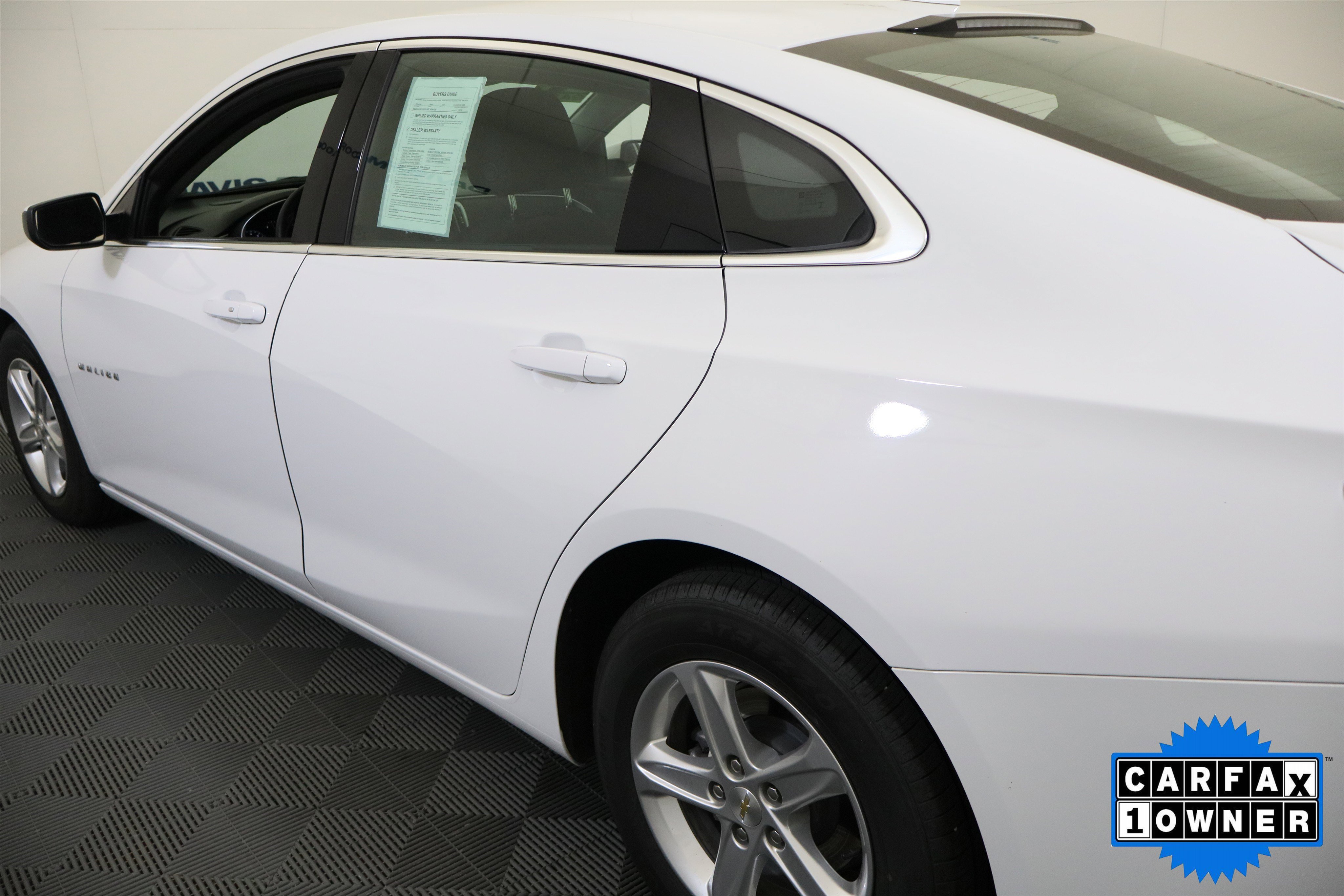 Used 2024 Chevrolet Malibu LT image 11