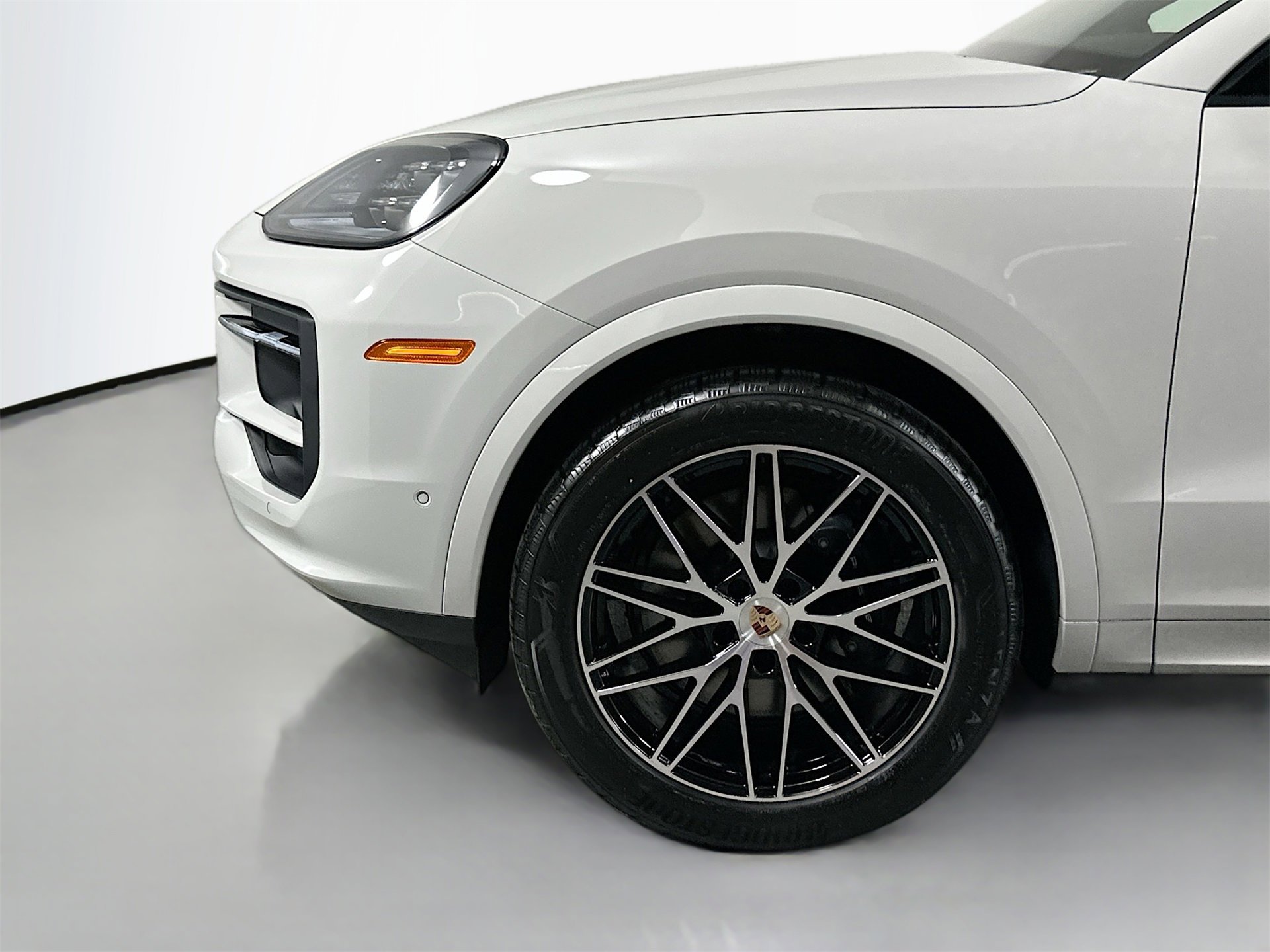 New 2026 Porsche Cayenne Coupe image 13