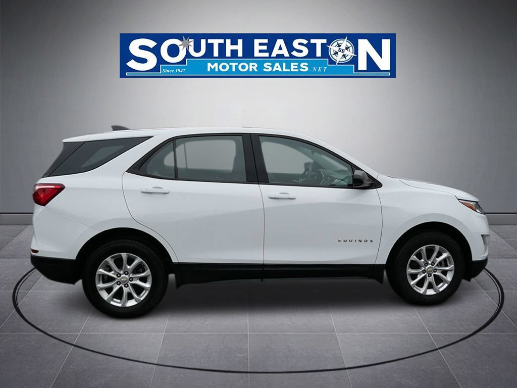 Used 2019 Chevrolet Equinox LS AWD/4WD image 8