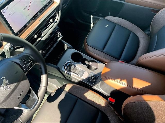 New 2026 Ford Bronco Sport Outer Banks w/ Sasquatch Outer Banks Package AWD/4WD image 9