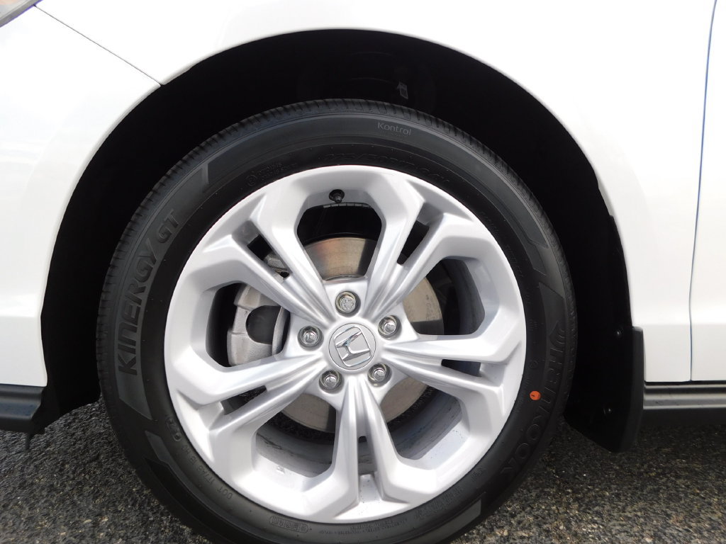 New 2026 Honda Accord LX image 10