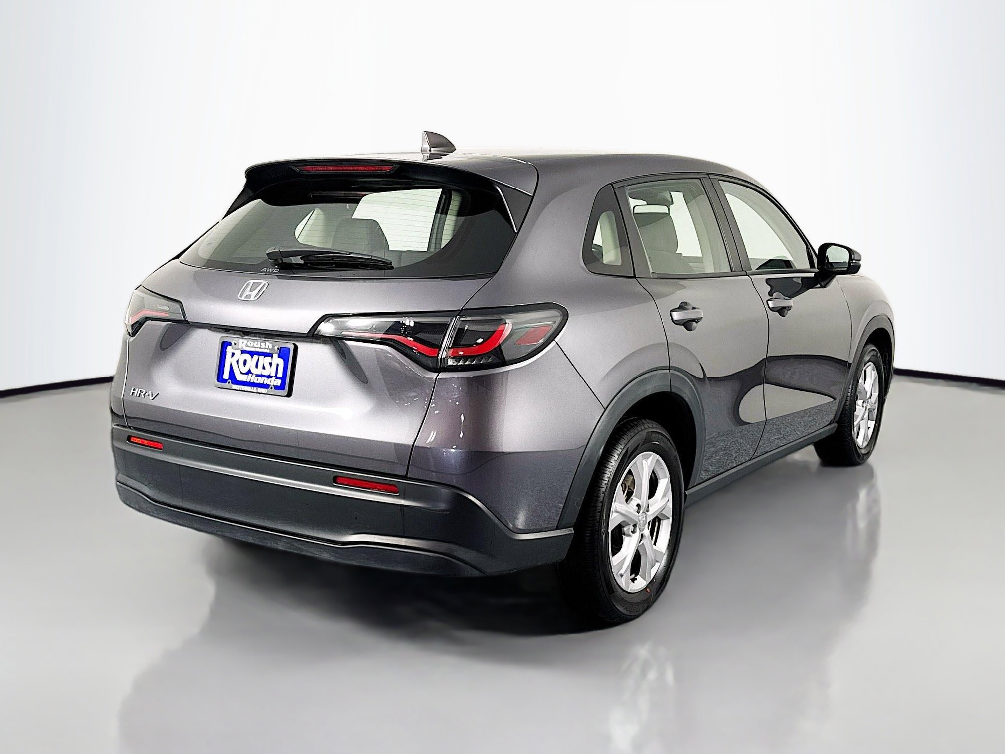Certified 2023 Honda HR-V LX image 5