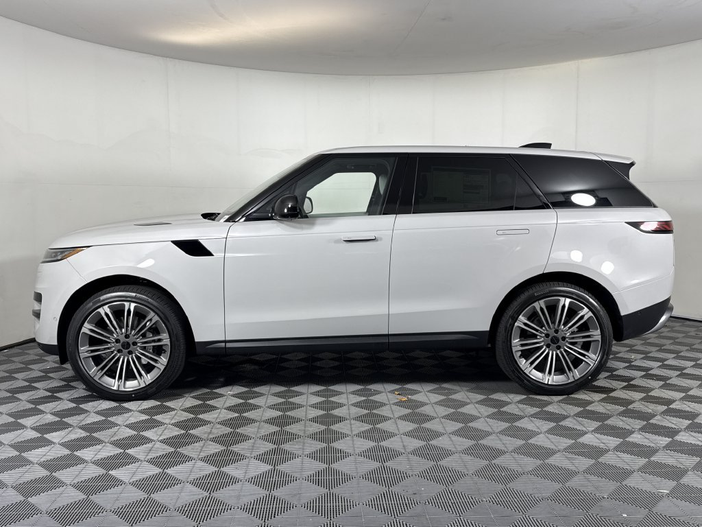New 2027 Land Rover Range Rover Sport SE AWD/4WD image 2