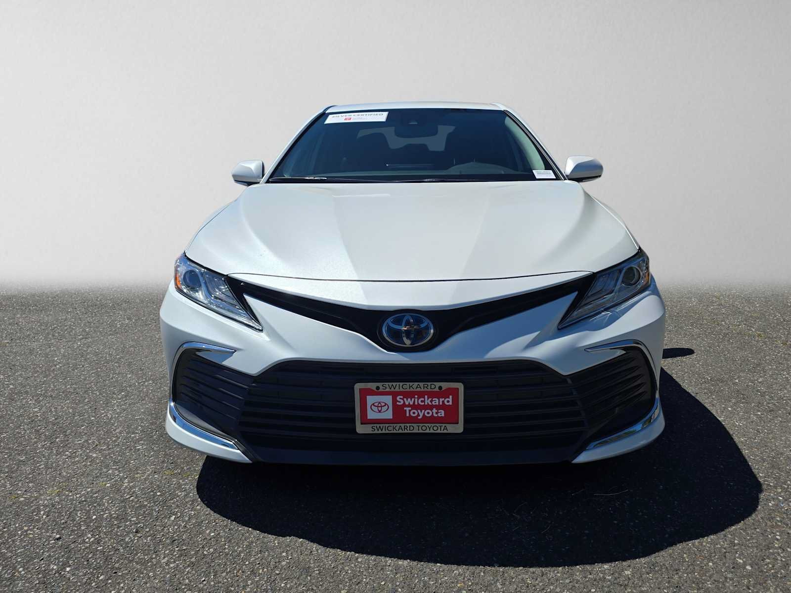 Certified 2021 Toyota Camry XLE FWD image 8