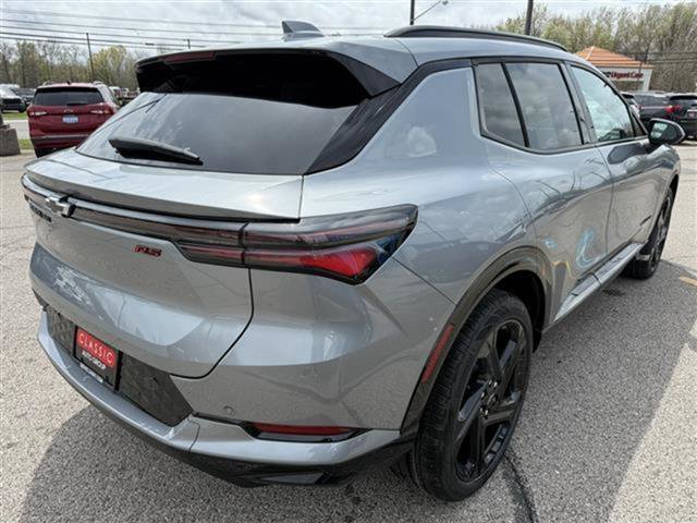 New 2025 Chevrolet Equinox EV RS image 7