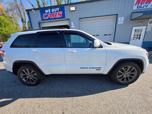 Used 2016 Jeep Grand Cherokee Limited 75th Anniversary image 4
