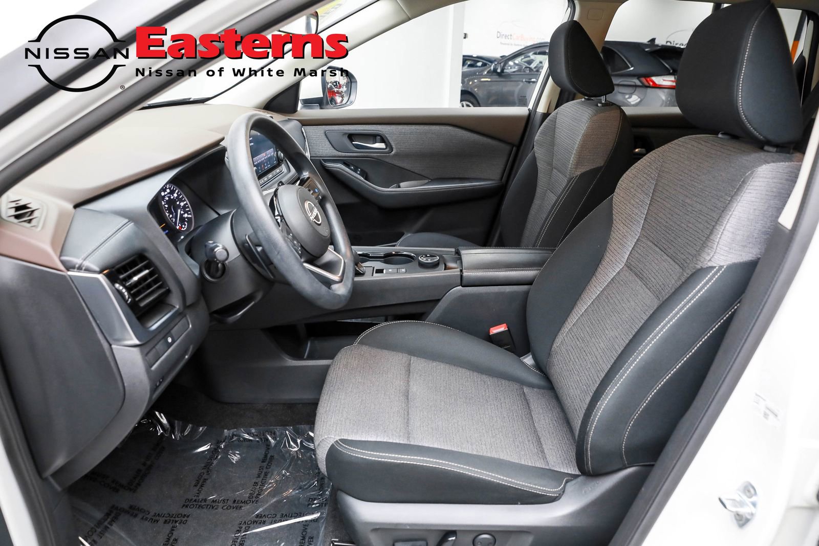 Used 2022 Nissan Rogue SV image 34