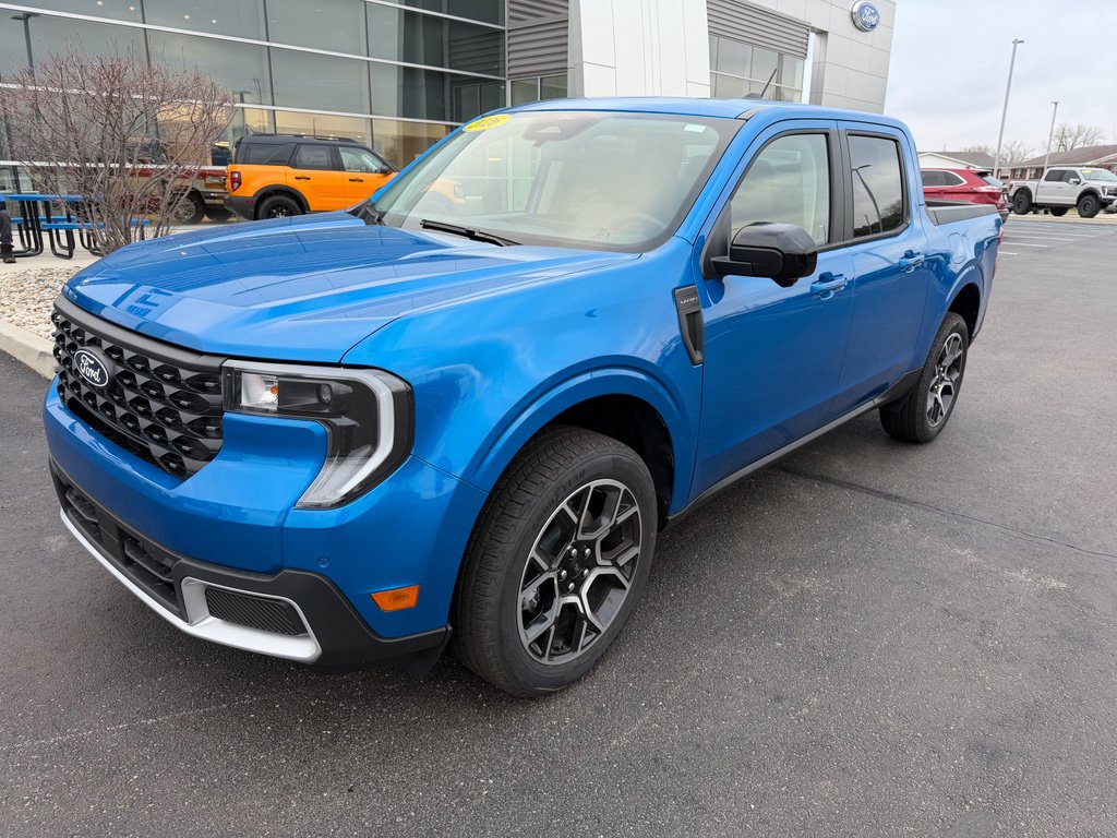 New 2026 Ford Maverick Lariat AWD/4WD image 2