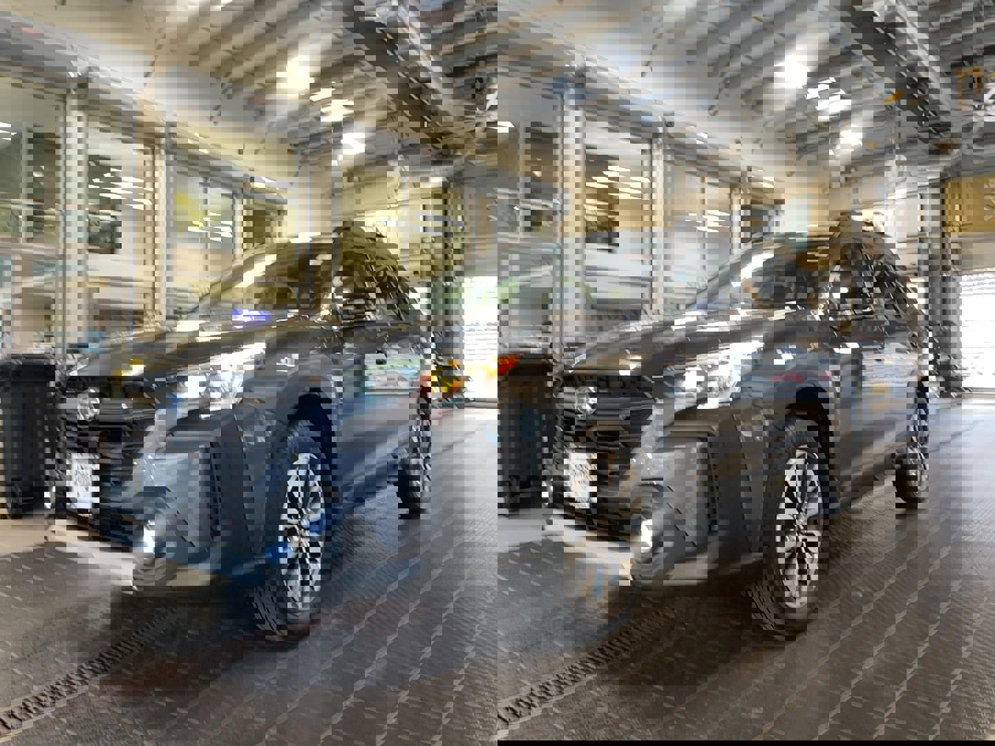 Used 2023 Subaru Outback Limited image 3