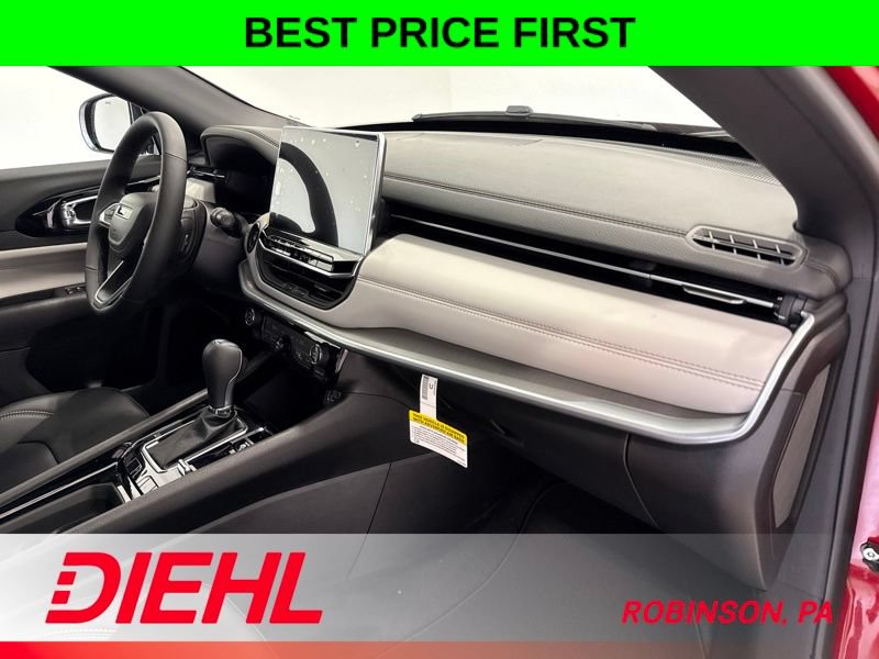 New 2026 Jeep Compass Limited AWD/4WD image 16