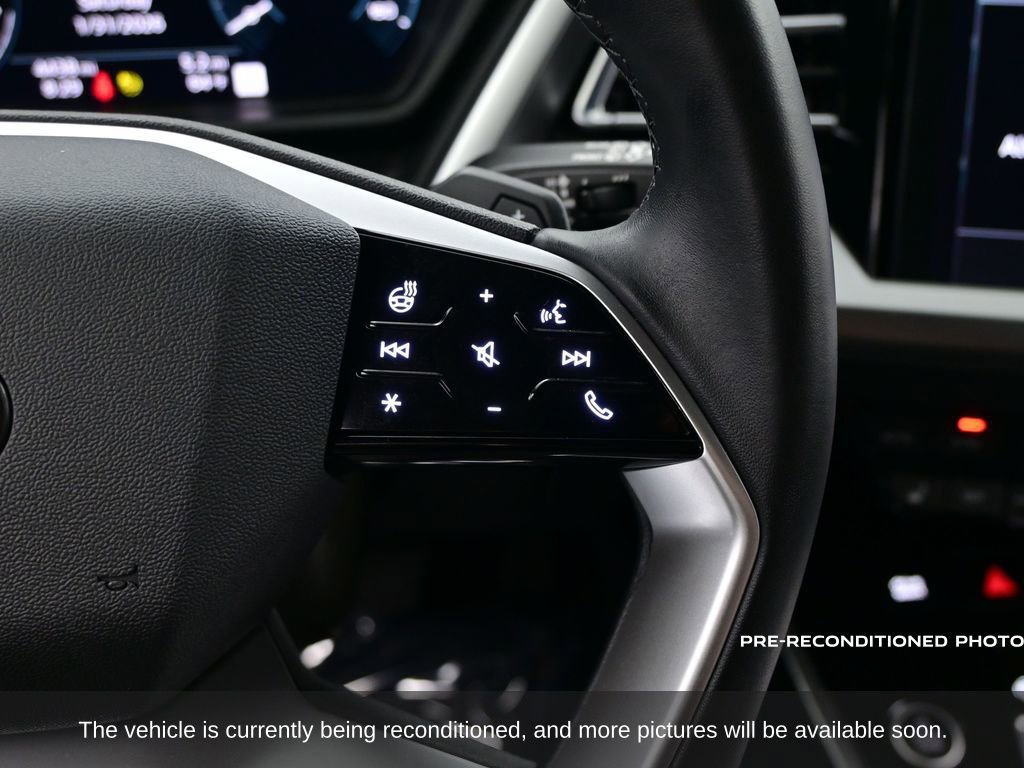 Used 2024 Audi Q4 e-tron Premium Plus w/ Premium Plus image 16