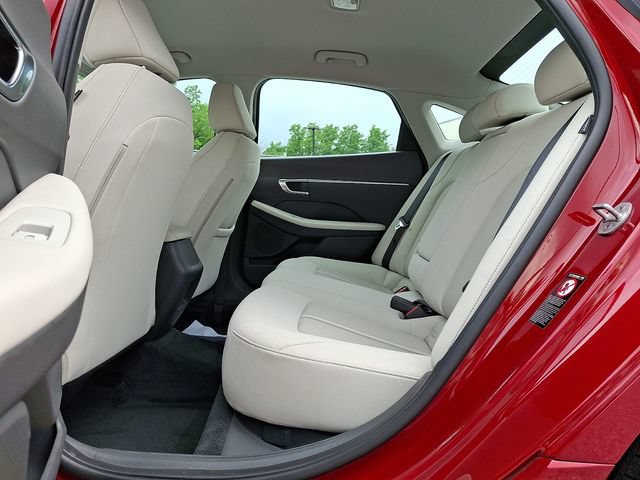 Used 2023 Hyundai Sonata SEL FWD image 13