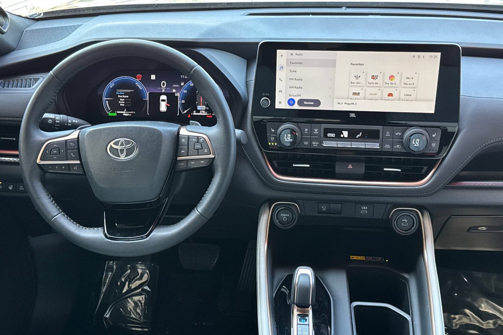 Certified 2025 Toyota Grand Highlander AWD Hybrid image 18
