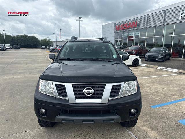 Used 2020 Nissan Frontier PRO-4X w/ Pro-4x Utility Package AWD/4WD image 2