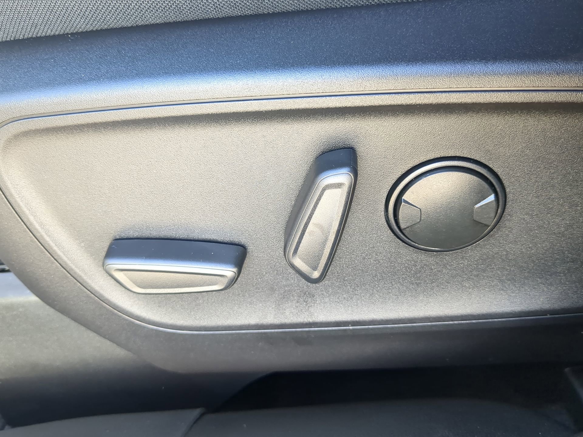 New 2026 Ford Escape ST-Line FWD image 52