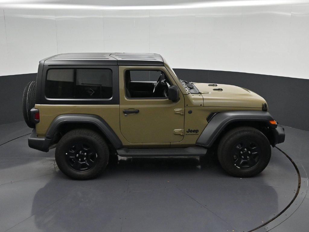 Used 2026 Jeep Wrangler Sport AWD/4WD image 19