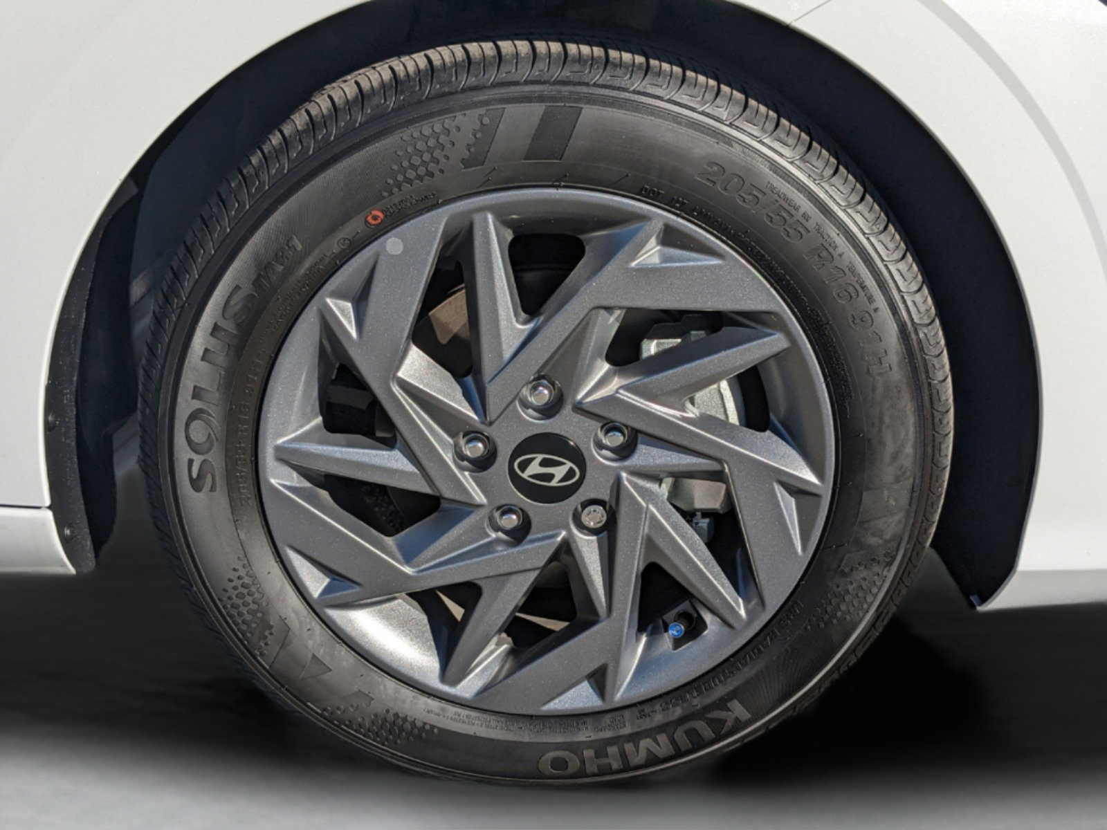 New 2026 Hyundai Elantra Sport FWD image 14
