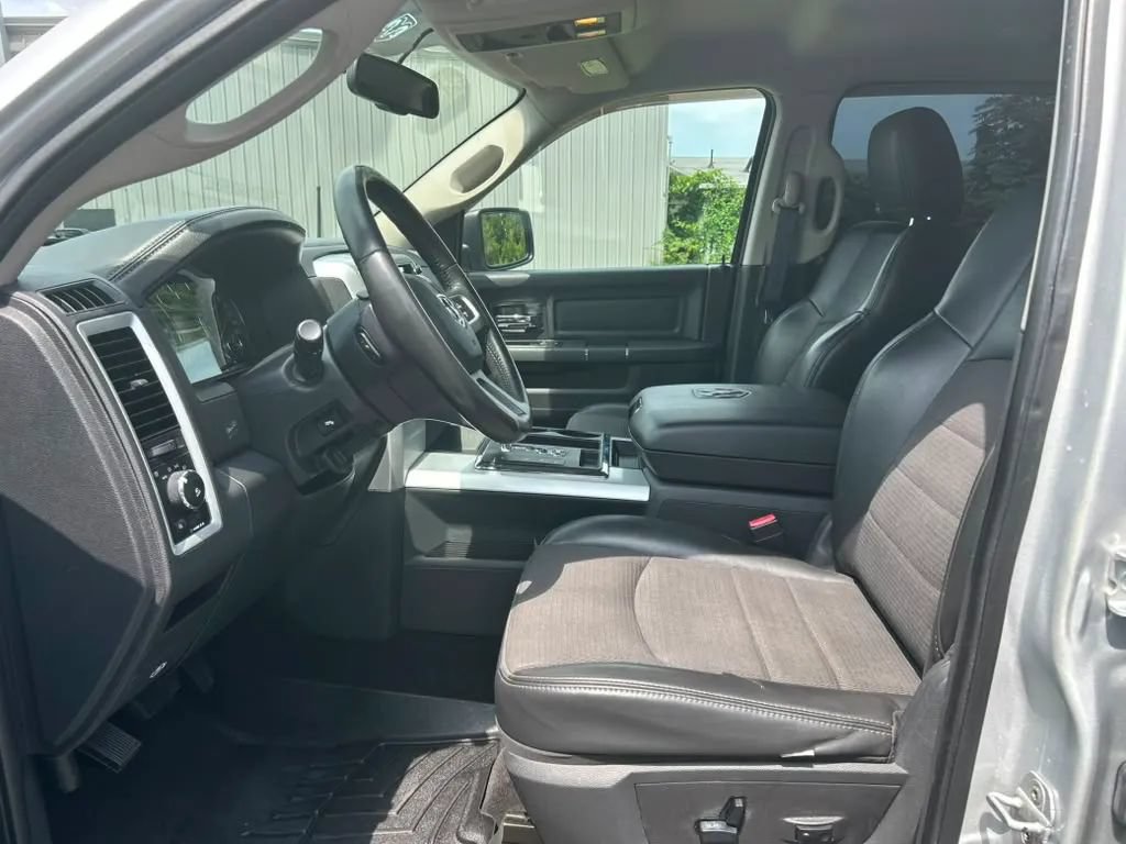 Used 2010 Dodge Ram 1500 Truck Sport AWD/4WD image 11