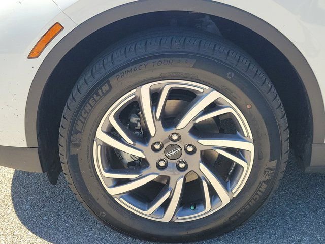 Certified 2023 Lincoln Corsair FWD image 8